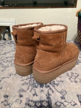 Ugg shoes
